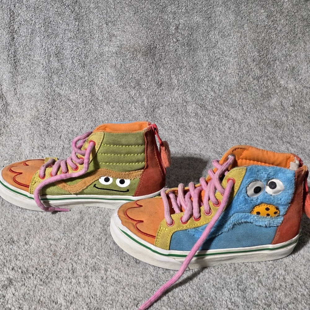 VANS x Sesame Street Cookie Monster High Top Canvas Kids Sneaker US 13.5